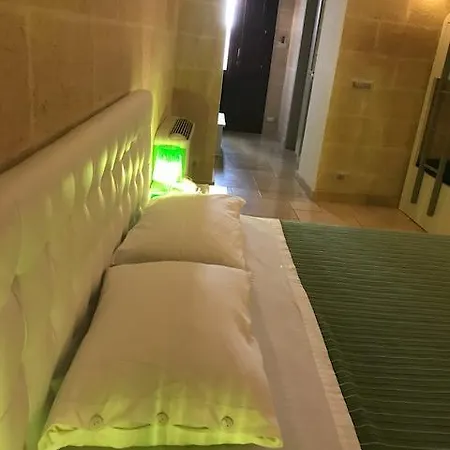 Mar&luna Bed & Breakfast *